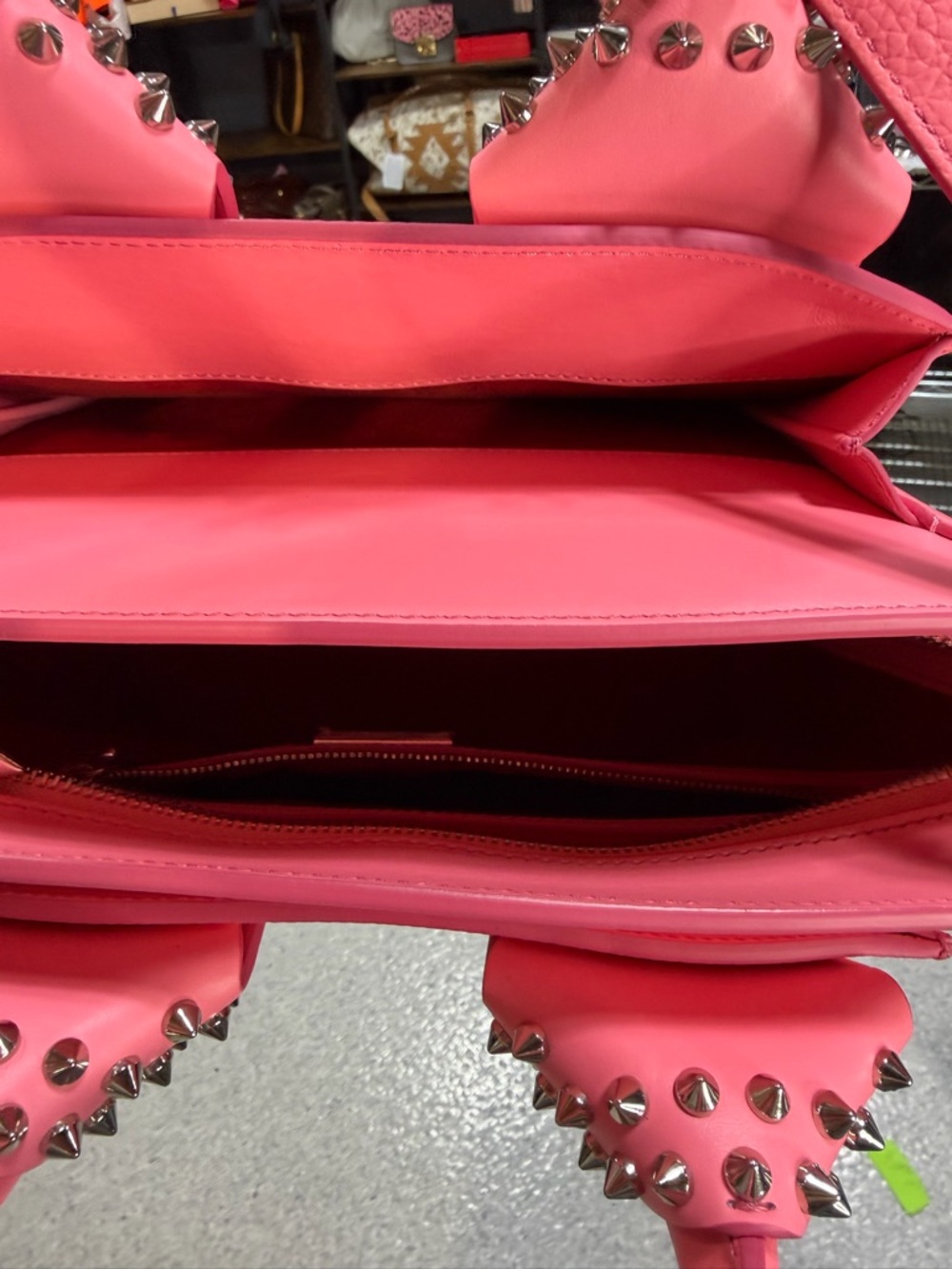 Christian Louboutin Pink Studded Women’s Leather Satchel NEW Full inclusion - Picture 9 of 11